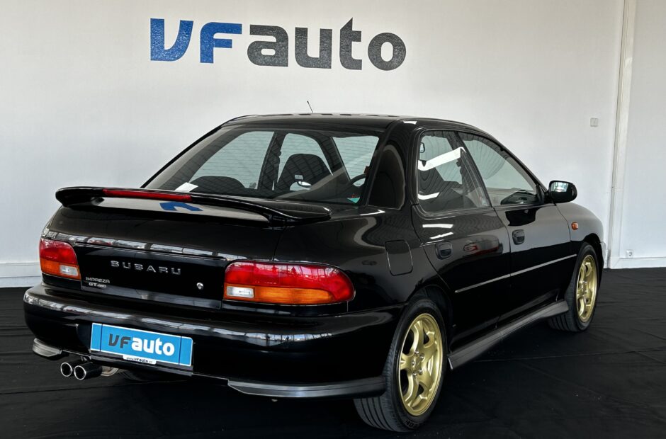 Subaru Impreza GT 4WD Plus