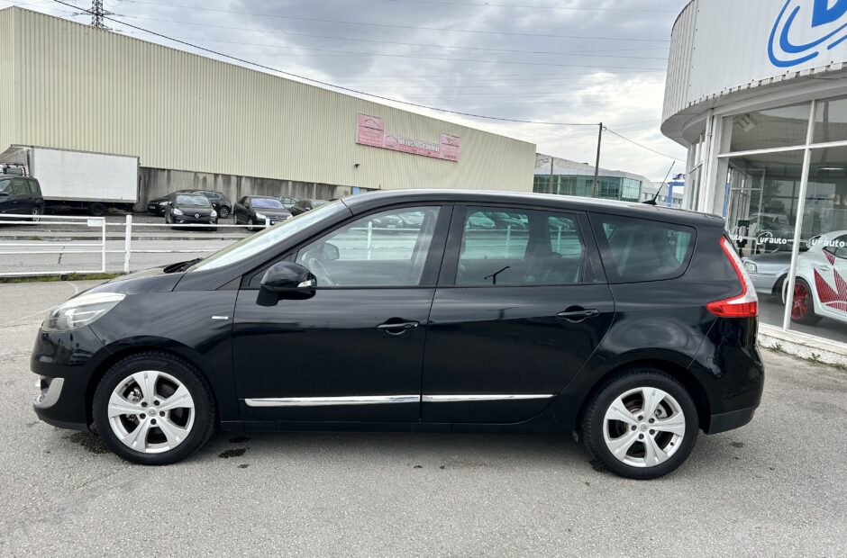 Renault Grand Scenic 1.6 DCI Bose Edition (7 Lug)