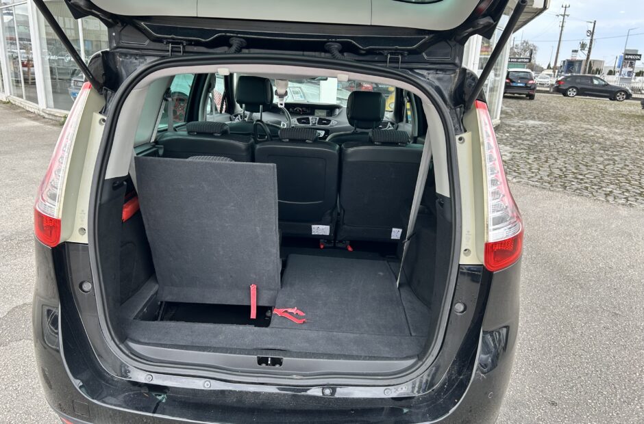 Renault Grand Scenic 1.6 DCI Bose Edition (7 Lug)