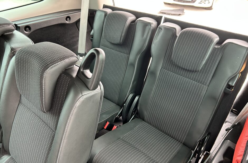 Renault Grand Scenic 1.6 DCI Bose Edition (7 Lug)