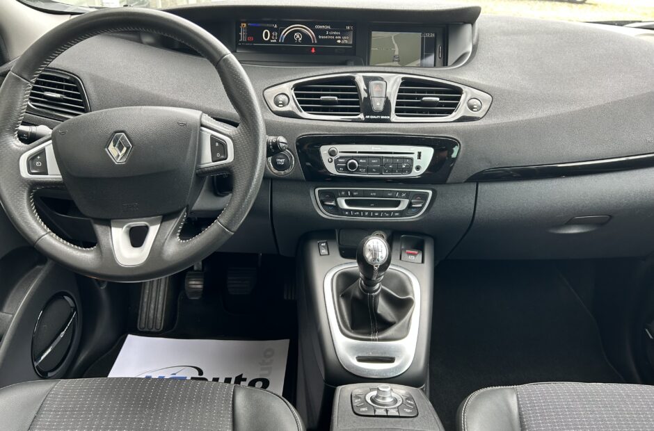 Renault Grand Scenic 1.6 DCI Bose Edition (7 Lug)