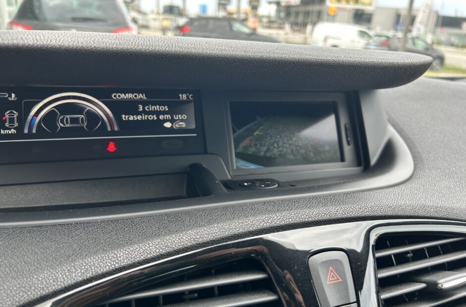 Renault Grand Scenic 1.6 DCI Bose Edition (7 Lug)