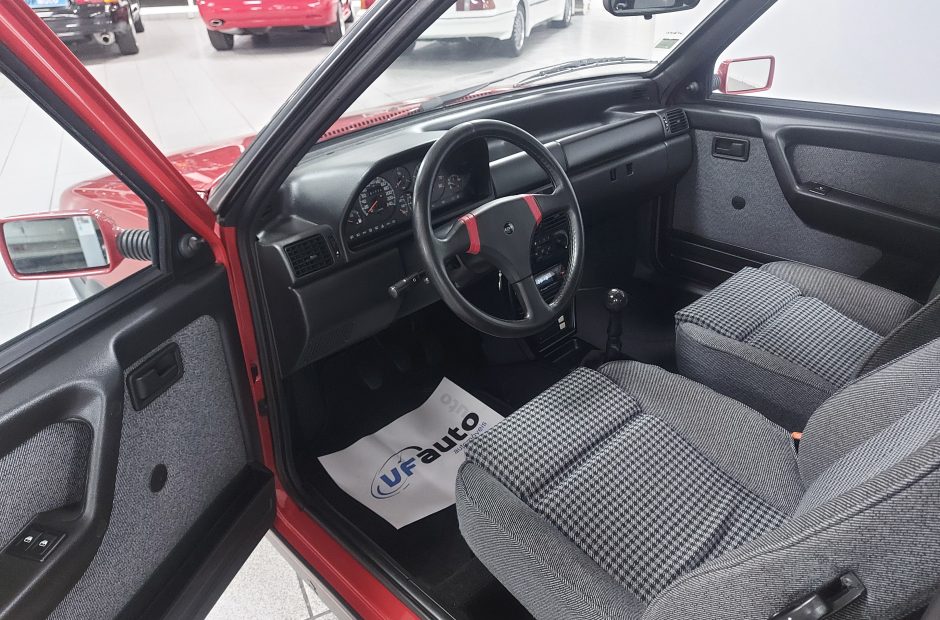 Fiat Uno Turbo i.e. Racing