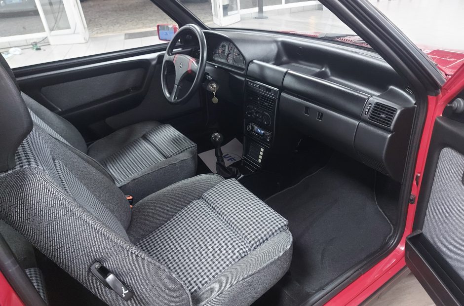 Fiat Uno Turbo i.e. Racing