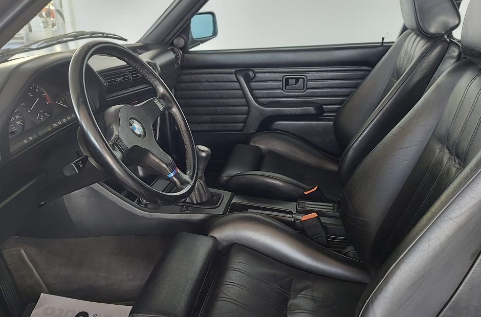 BMW 320 i.s