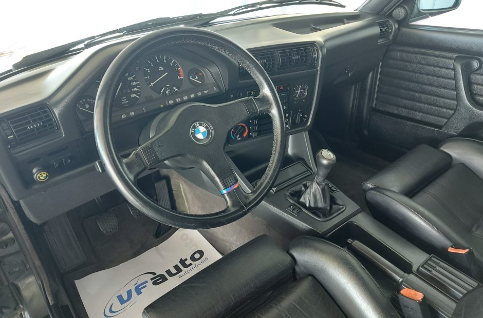 BMW 320 i.s