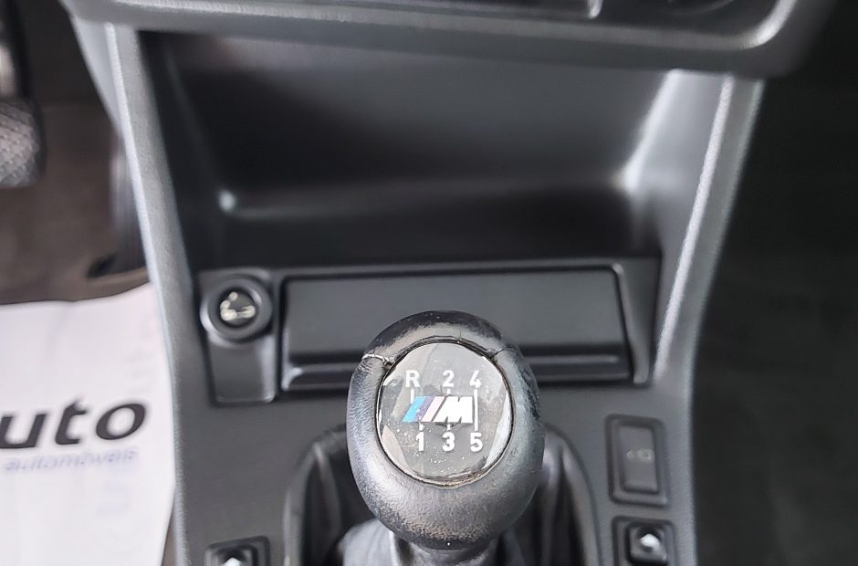 BMW 320 i.s
