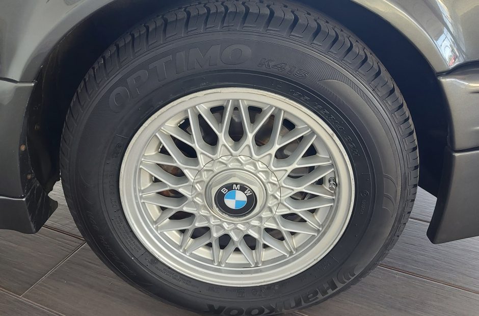 BMW 320 i.s