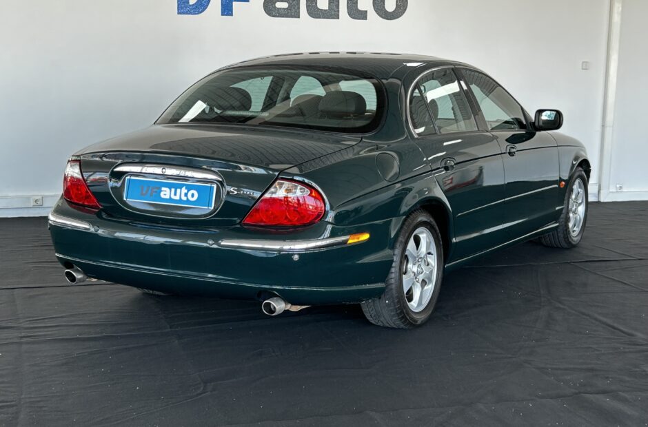 Jaguar S-Type 3.0 V6 Executive Auto