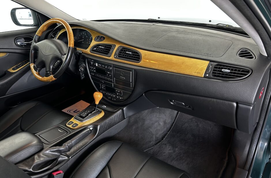 Jaguar S-Type 3.0 V6 Executive Auto