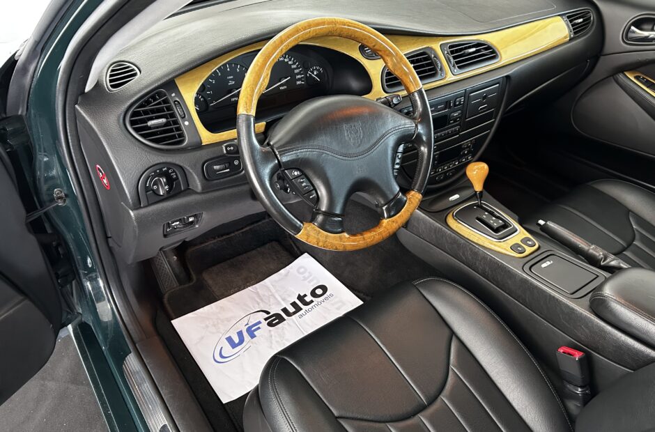 Jaguar S-Type 3.0 V6 Executive Auto