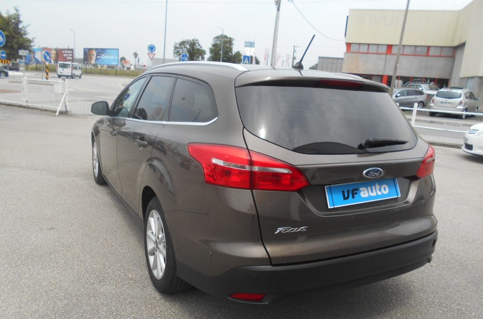 Ford Focus SW  1.5 TDCI Titanium Auto