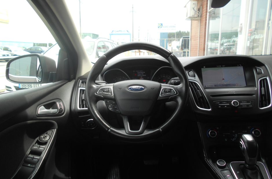 Ford Focus SW  1.5 TDCI Titanium Auto