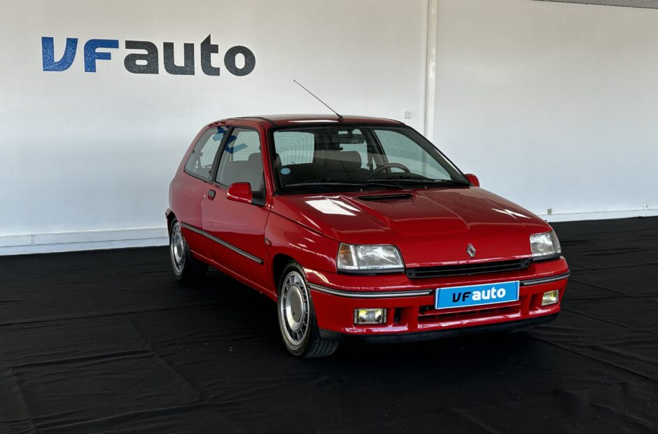 Renault Clio 1.8 16V