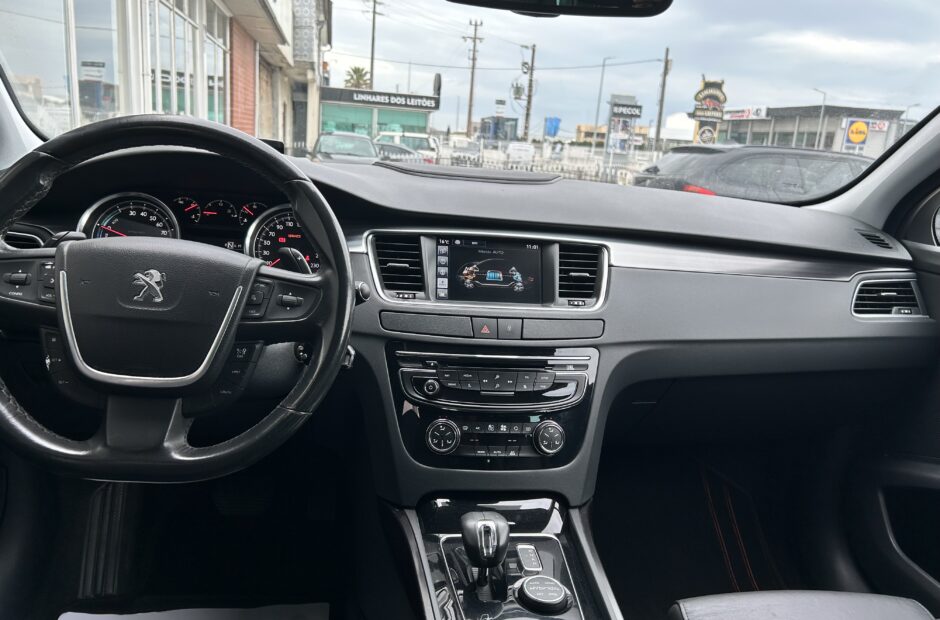 Peugeot 508 SW RXH 2.0 HDI Hybrid4 Limited Edition 2-Tronic