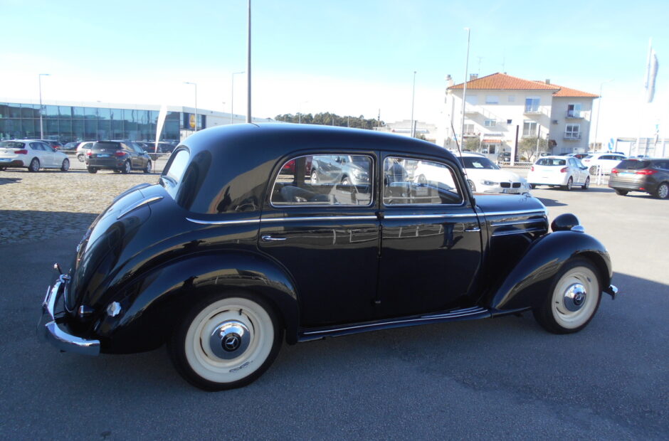Mercedes-Benz 170 S