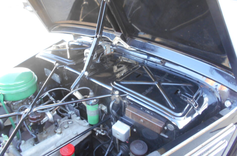Mercedes-Benz 170 S