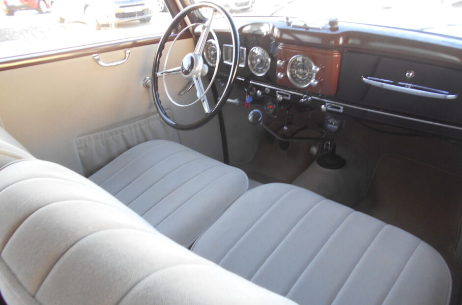 Mercedes-Benz 170 S