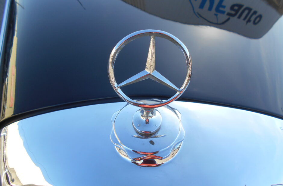 Mercedes-Benz 170 S