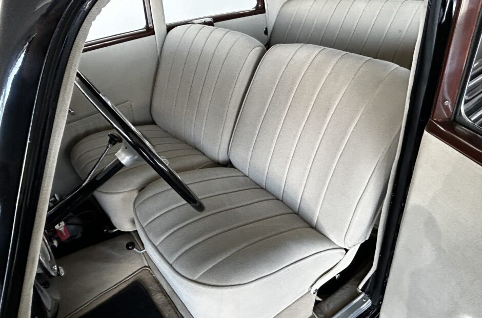 Mercedes-Benz 170 S
