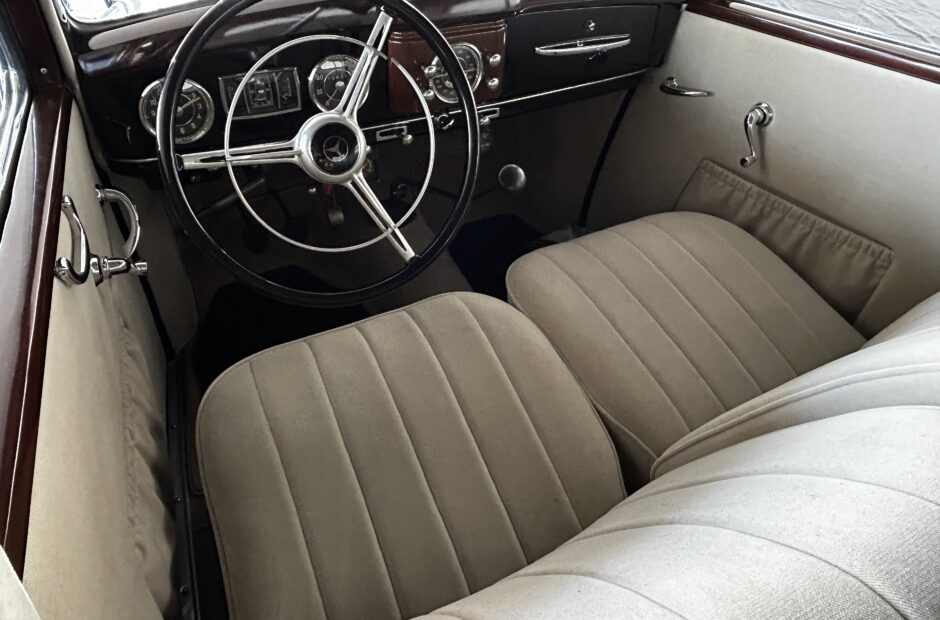 Mercedes-Benz 170 S