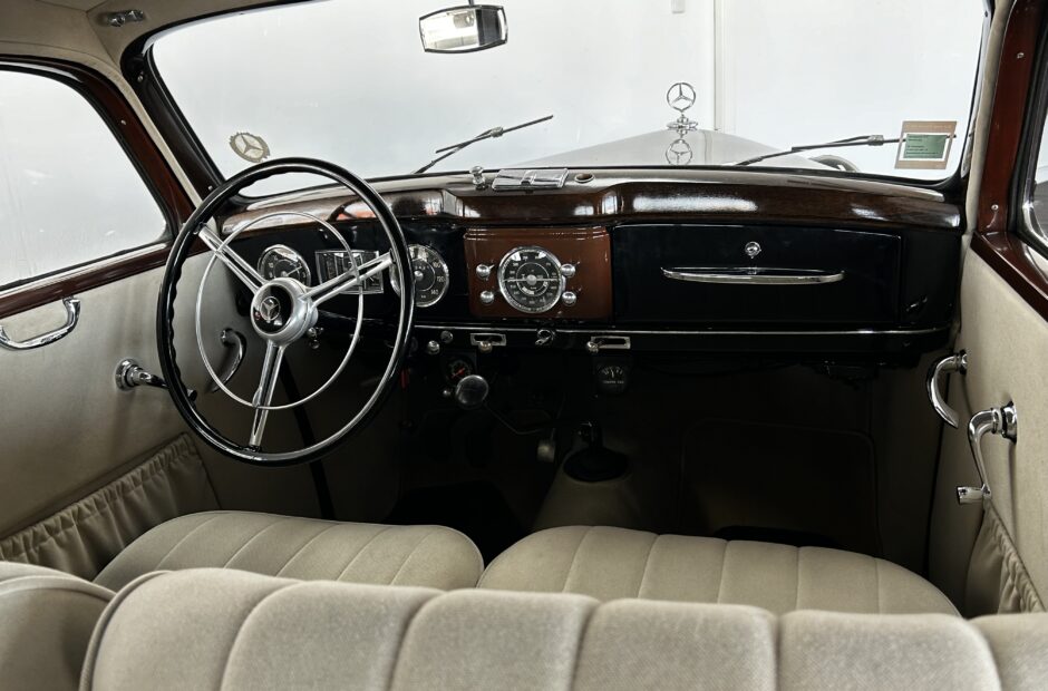 Mercedes-Benz 170 S