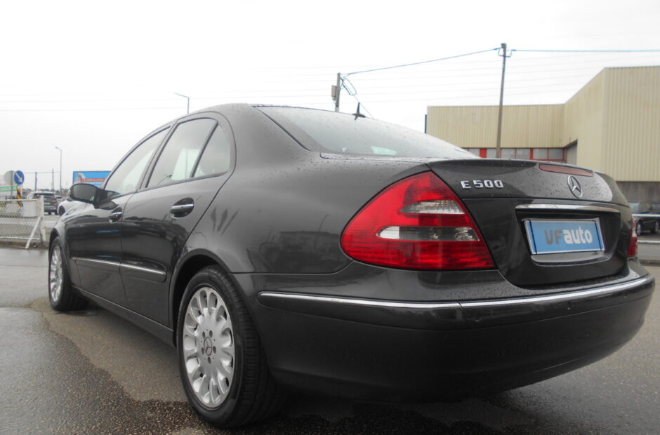 Mercedes-Benz E 500