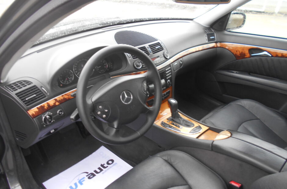 Mercedes-Benz E 500