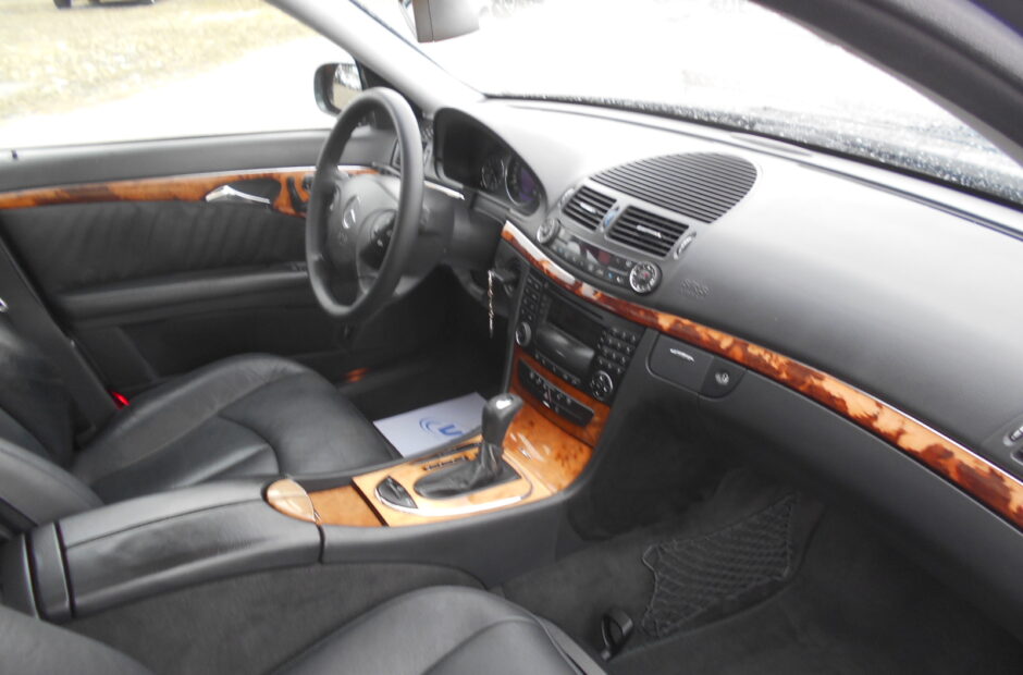 Mercedes-Benz E 500