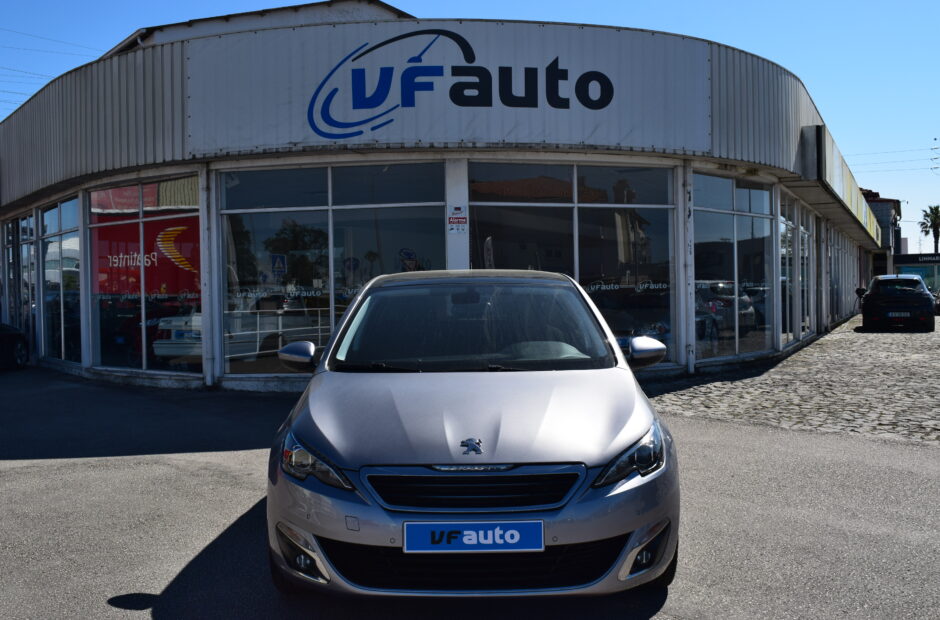 Peugeot 308 1.6 Blue-HDI Allure