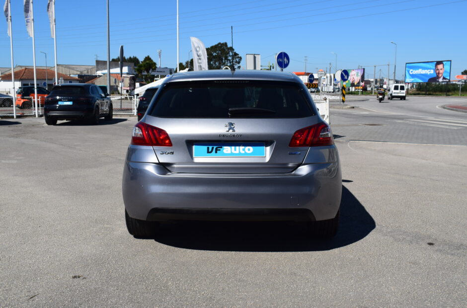 Peugeot 308 1.6 Blue-HDI Allure