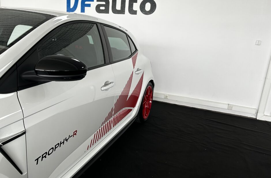 Renault Megane RS Trophy-R