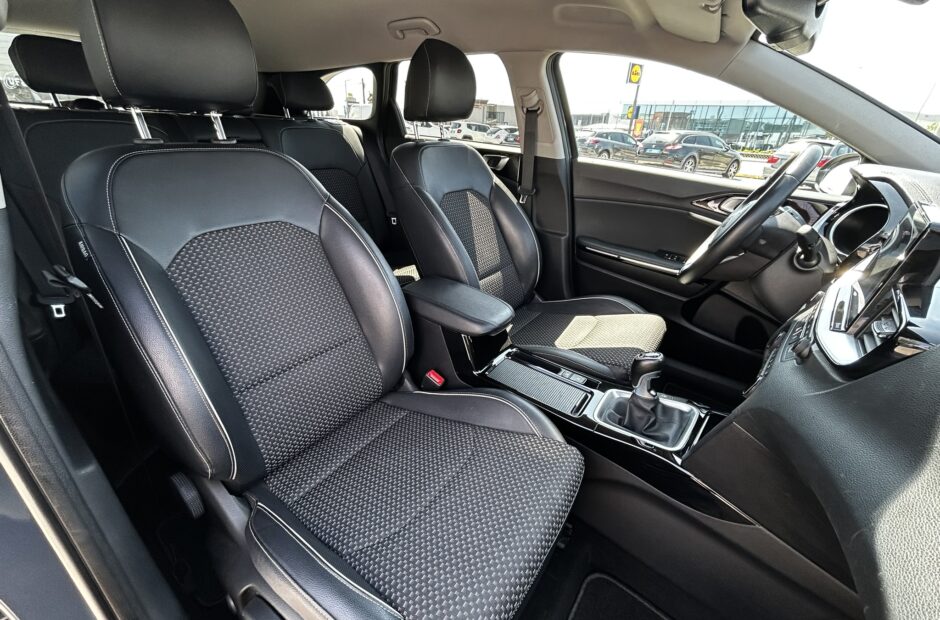 Kia cee&#8217;d 1.0 TGDI Business Class