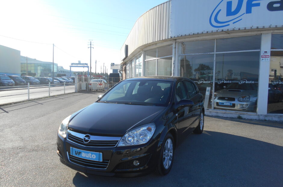 Opel Astra 1.7 CDTI COSMO