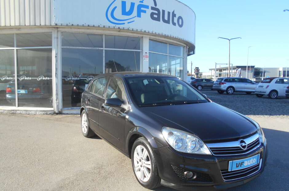 Opel Astra 1.7 CDTI COSMO