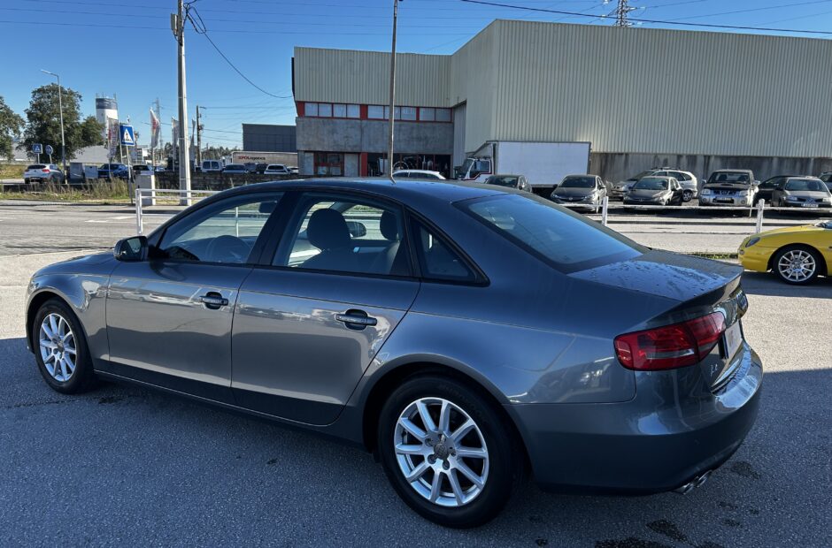 Audi A4 2.0 TDI Advance