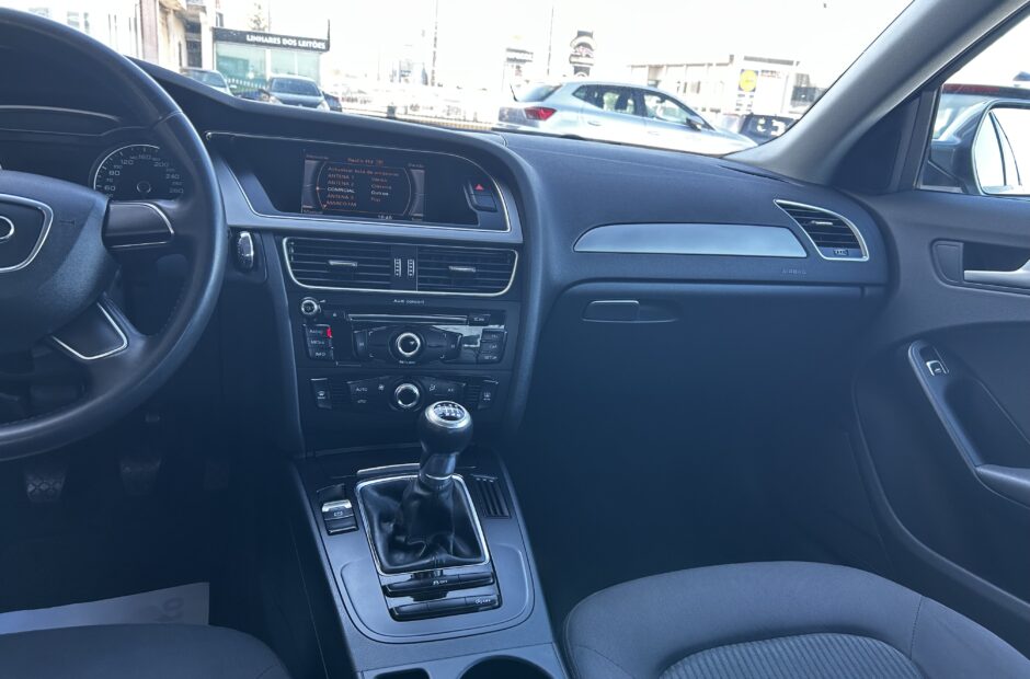 Audi A4 2.0 TDI Advance
