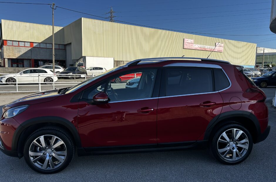 Peugeot 2008 1.2  Allure