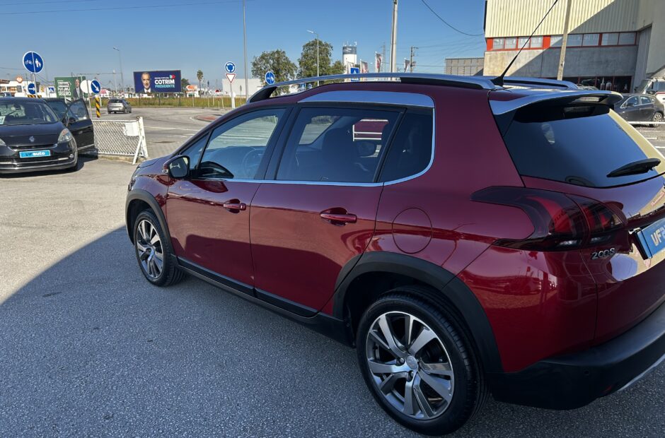 Peugeot 2008 1.2  Allure