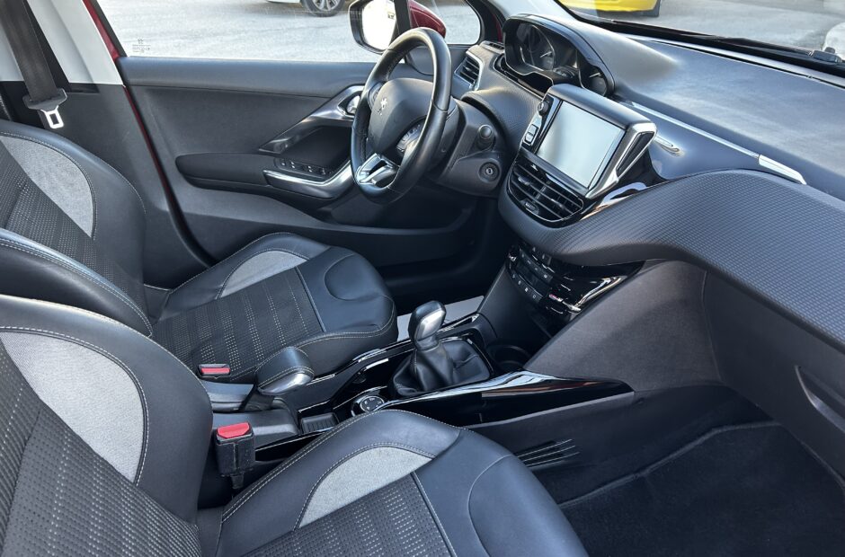 Peugeot 2008 1.2  Allure