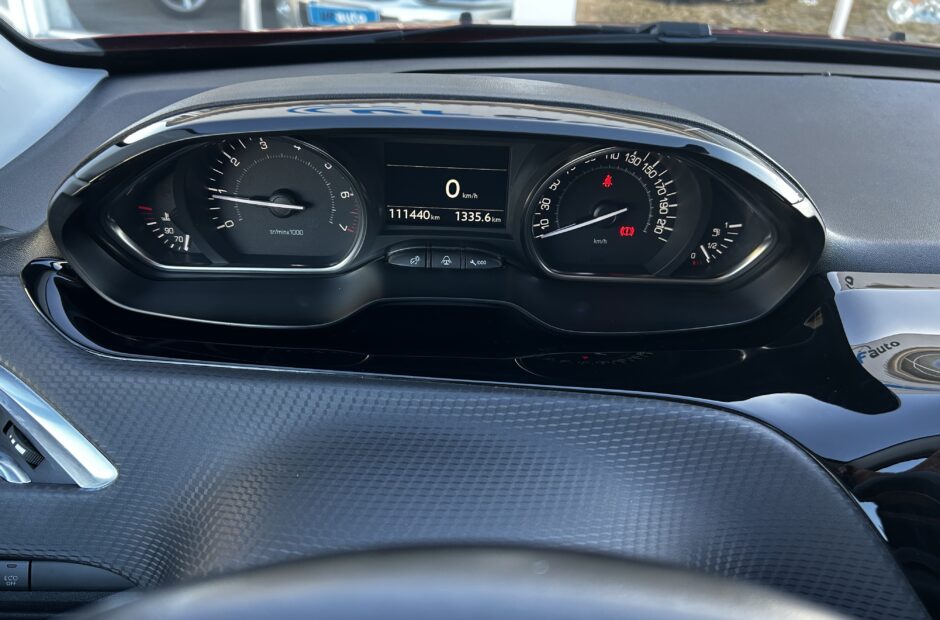 Peugeot 2008 1.2  Allure