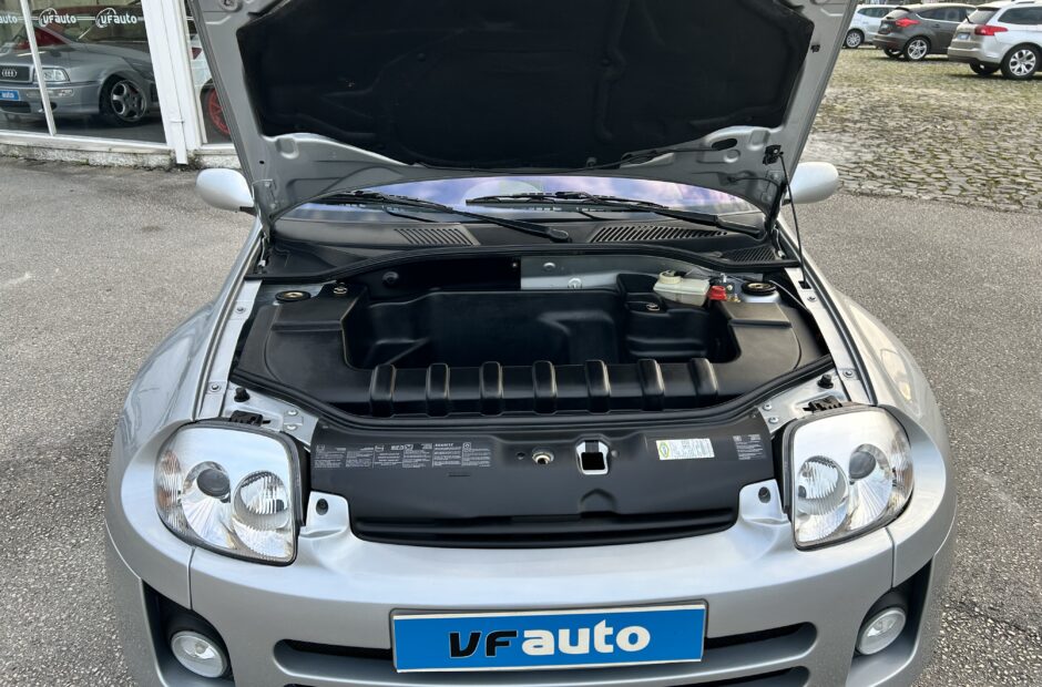 Renault Clio V6 3.0 Sport