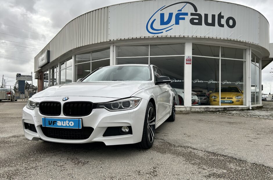 BMW 320 D Touring xDRIVE Pack-m
