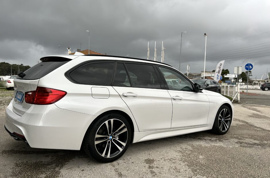 BMW 320 D Touring xDRIVE Pack-m
