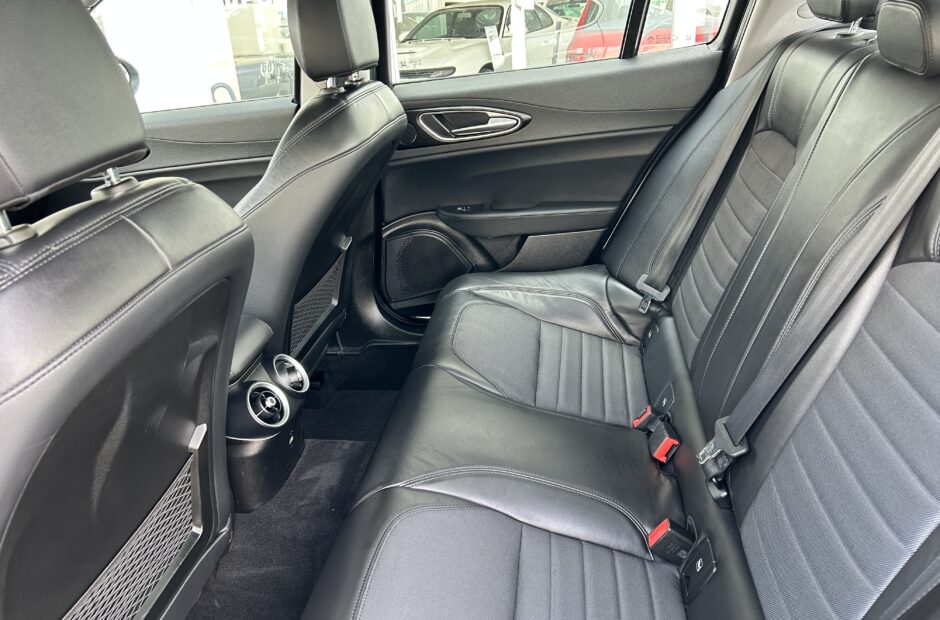 Alfa Romeo Giulia 2.2 JTDM Super