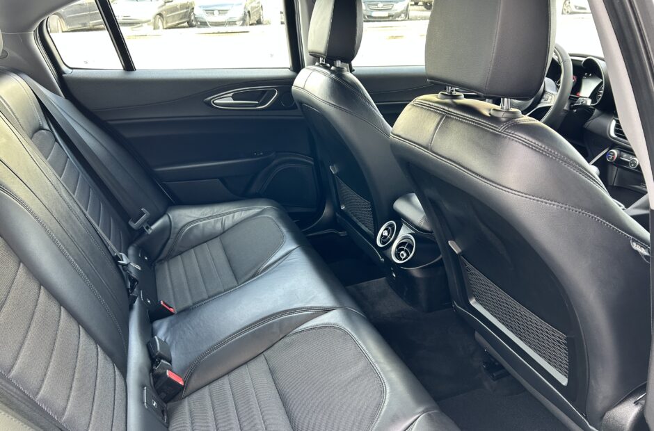 Alfa Romeo Giulia 2.2 JTDM Super