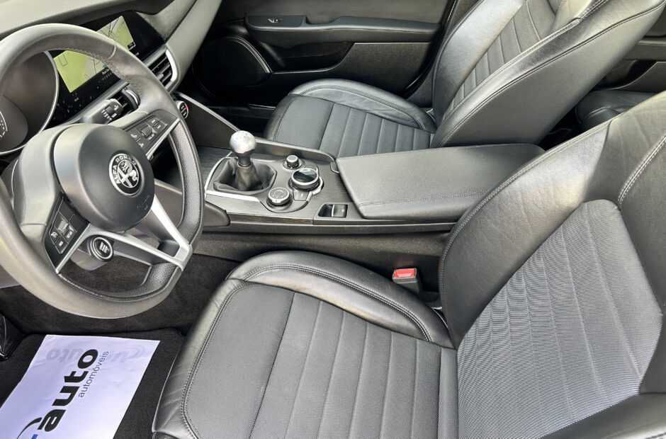 Alfa Romeo Giulia 2.2 JTDM Super