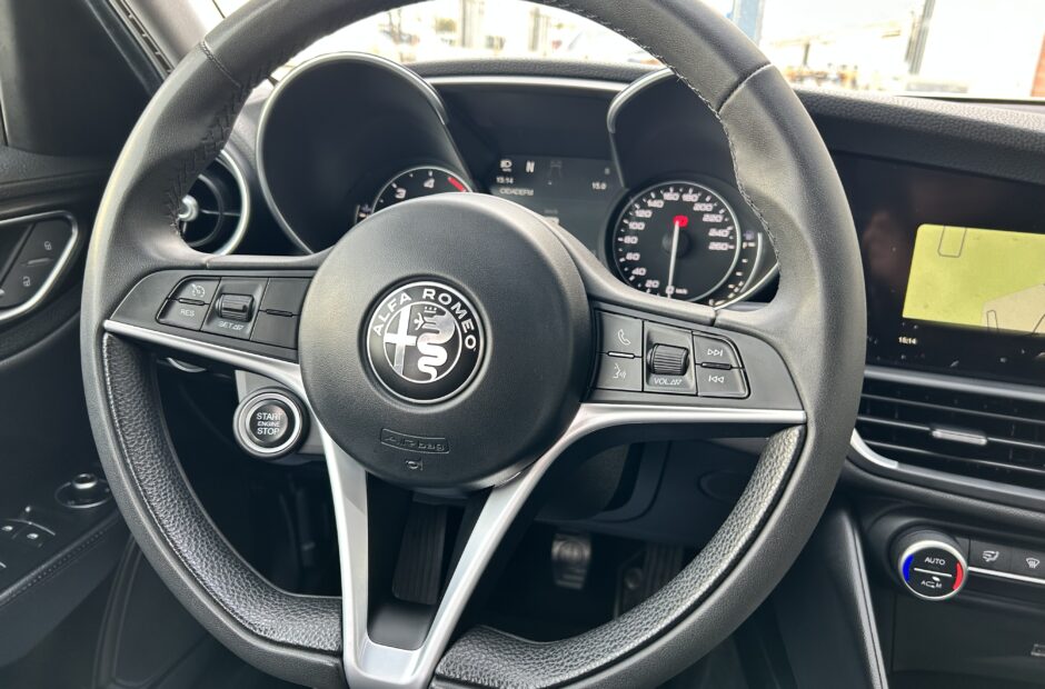 Alfa Romeo Giulia 2.2 JTDM Super