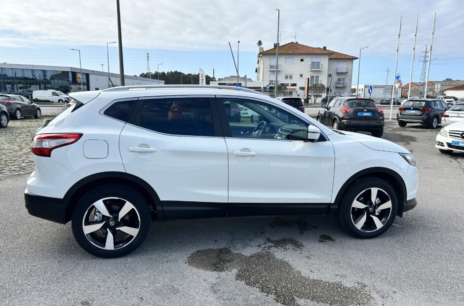 Nissan Qashqai 1.5 DCI Connect Edition