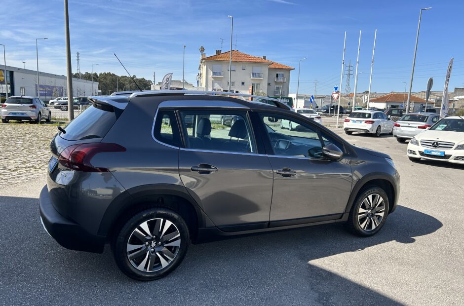 Peugeot 2008 1.6 Blue-HDI Allure
